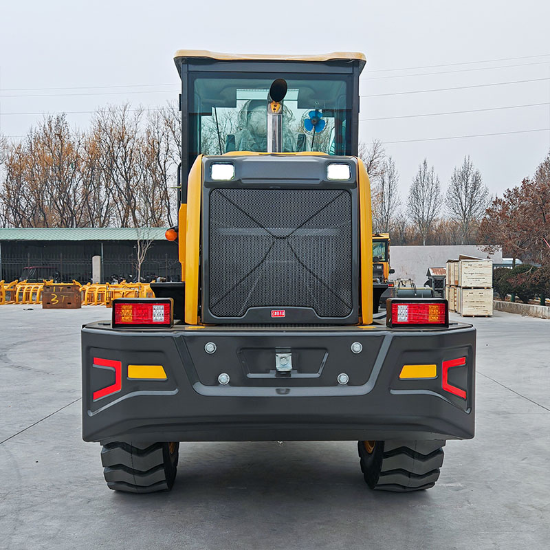 Compact Articulating Wheel Loader