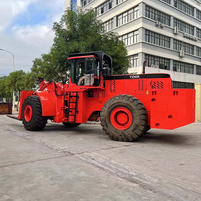 Forklift 40 Ton dengan Pemuat Depan dan Ban Radial Baja
