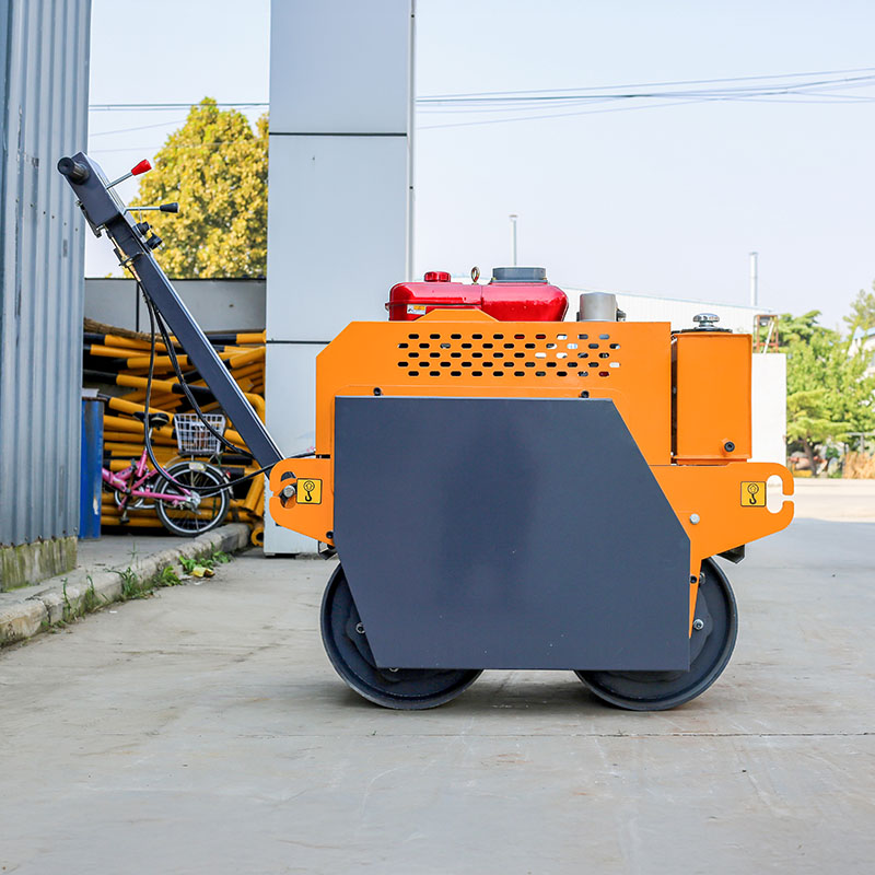 Roller Dorong Dua Drum 600kg dengan Perawatan Mudah