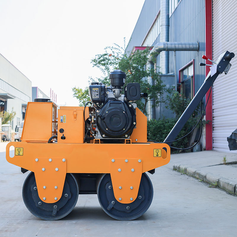 Mesin Pemadat Jalan Drum Ganda 600kg dengan Mesin Diesel Starter Elektrik