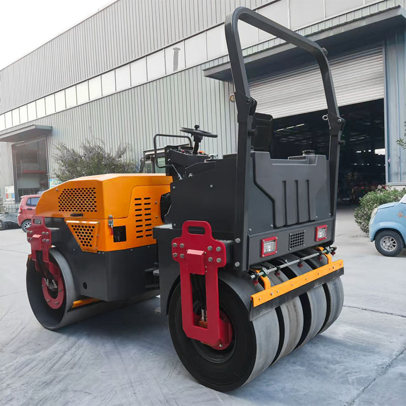 Mesin Penggilas Kombinasi 4 Ton Dijual