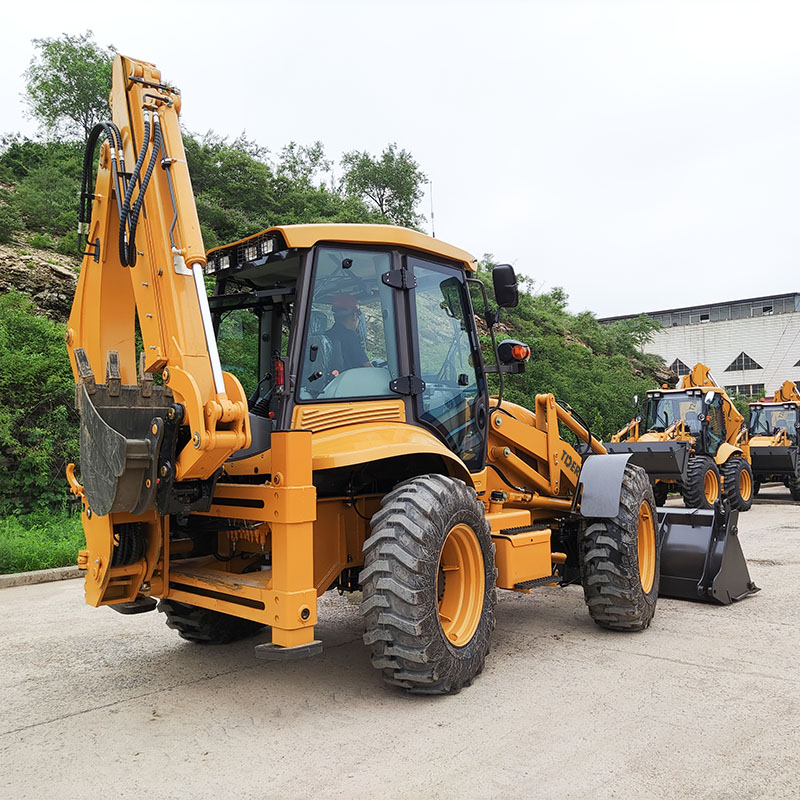 Loader Backhoe 2,5 Ton dengan Tiga Mode Kemudi